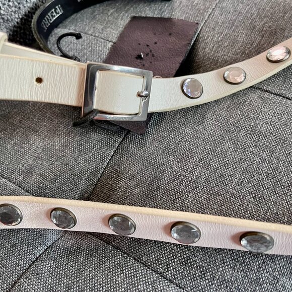 NWT Vintage  RARE 2000s GF Ferré thin belt with buttons. main image 8